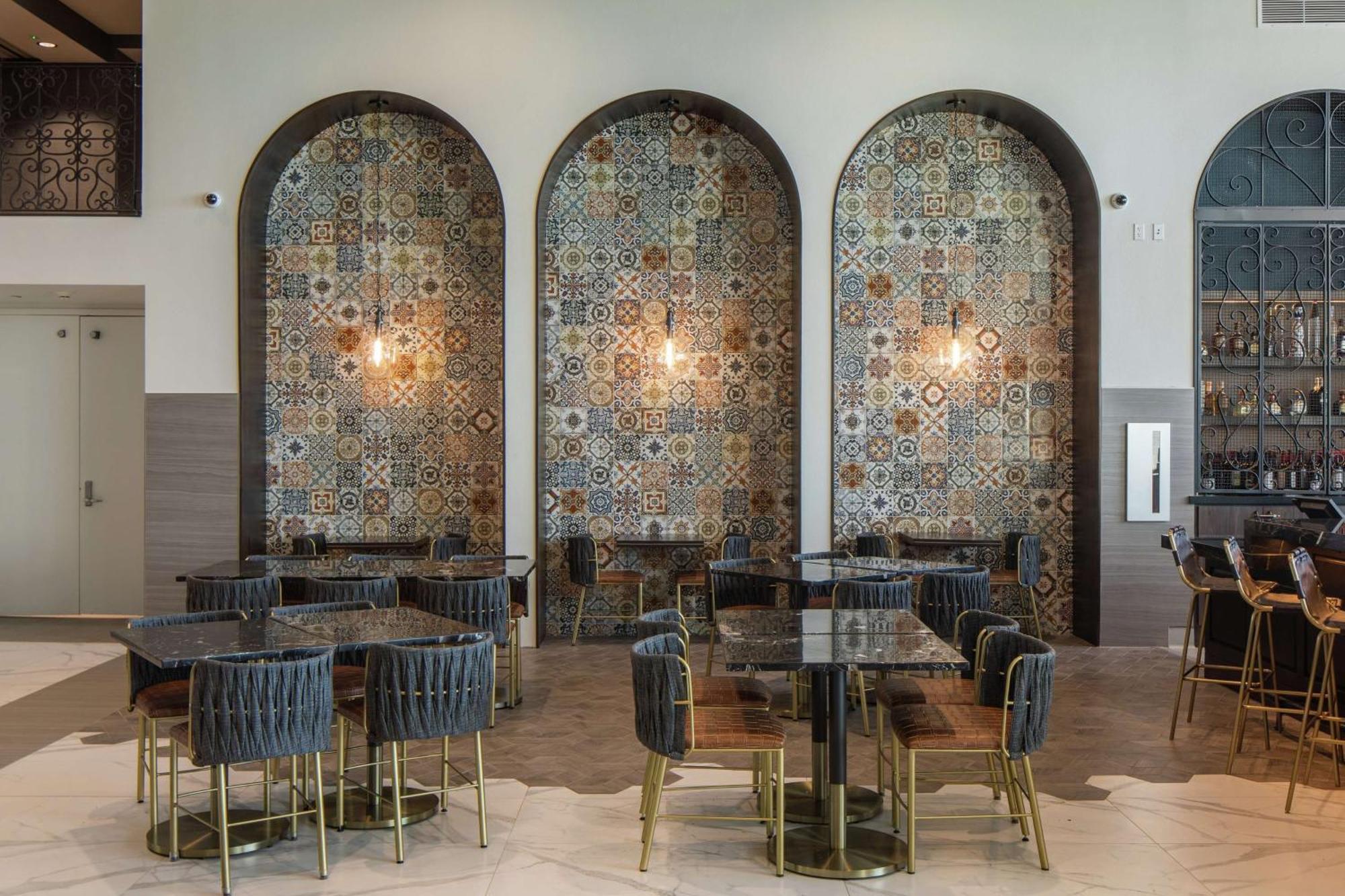 The Cassara Carlsbad, Tapestry Collection By Hilton Hotel Екстериор снимка